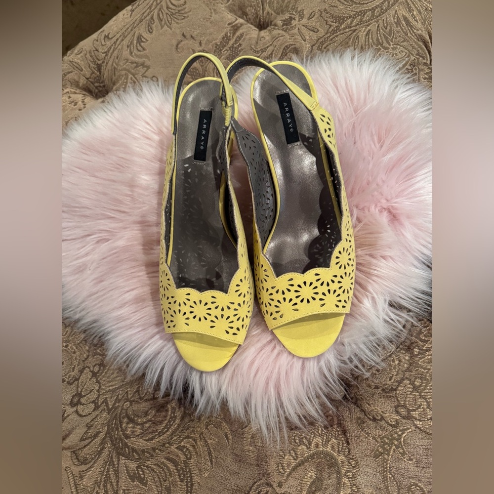 Array Women’s Yellow Cutout Slingback Heel